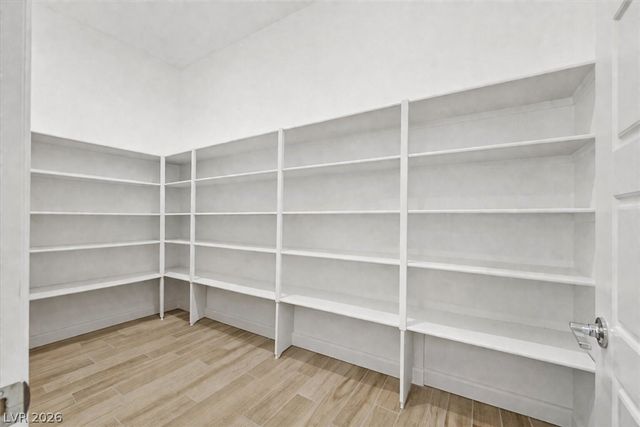 981 Edinburgh Fields Court, Las Vegas, NV 89138