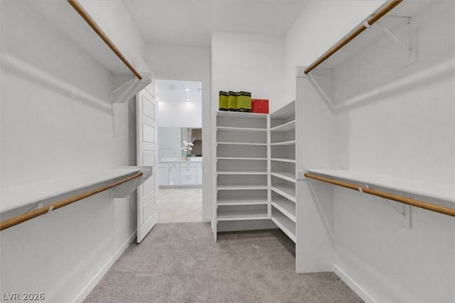 981 Edinburgh Fields Court, Las Vegas, NV 89138