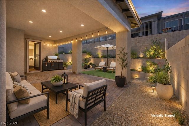 981 Edinburgh Fields Court, Las Vegas, NV 89138