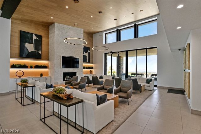 981 Edinburgh Fields Court, Las Vegas, NV 89138