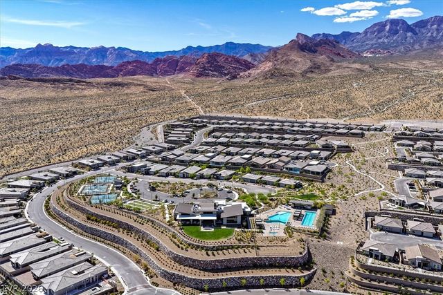 981 Edinburgh Fields Court, Las Vegas, NV 89138