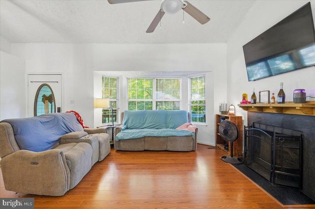 12595 SANTA ROSA CIR, Lusby, MD 20657