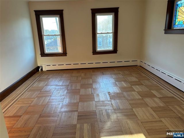 505 Dewey 2, Cliffside Park, NJ 07010
