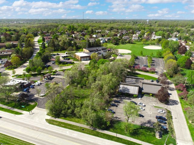 41628 6 Mile Road, Northville, MI 48168