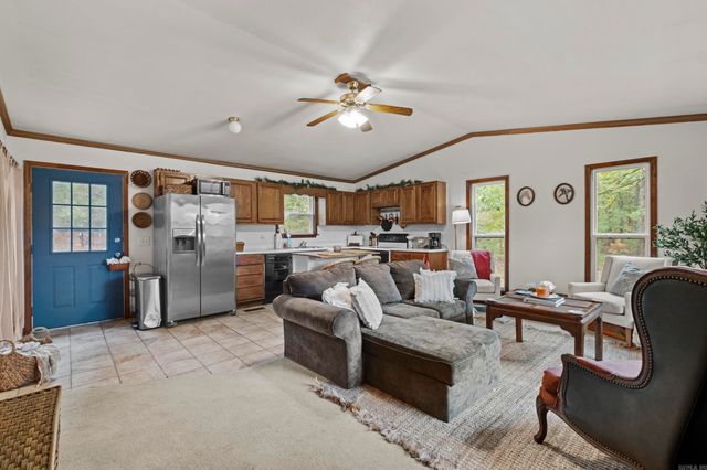 519 Foster Chapel Road, Searcy, AR 72143