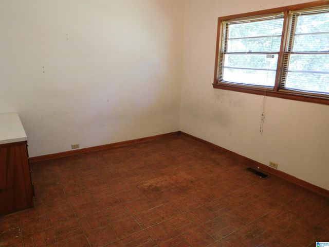 6937 US HIGHWAY 11, Springville, AL 35146