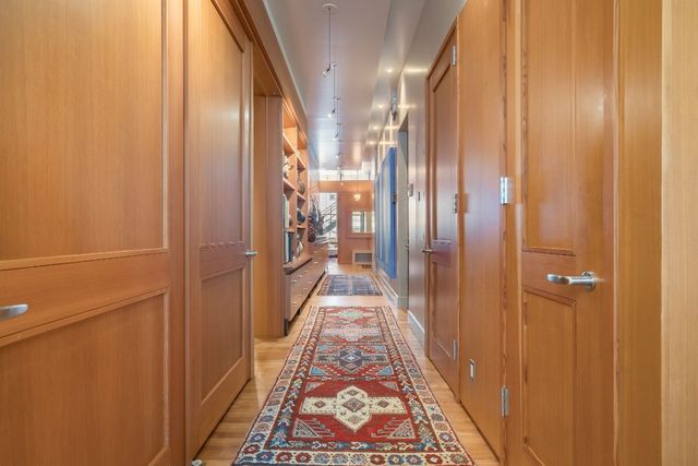 56 E 11th St Apt 8, New York City, NY 10003