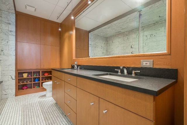 56 E 11th St Apt 8, New York City, NY 10003