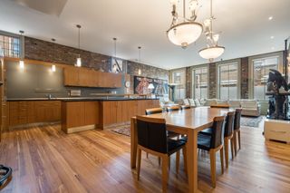 56 E 11th St Apt 8, New York City, NY 10003