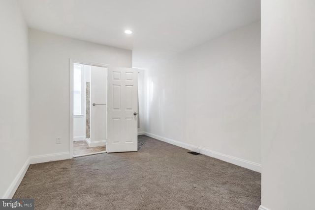 218 N GLOVER ST, Baltimore, MD 21224