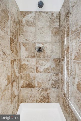 218 N GLOVER ST, Baltimore, MD 21224