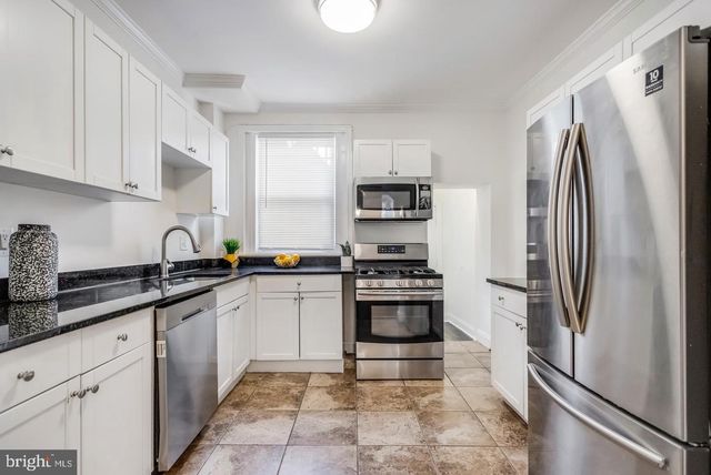 218 N GLOVER ST, Baltimore, MD 21224