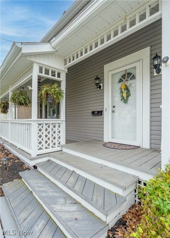 1524 Hollywood Street NE, Warren, OH 44483