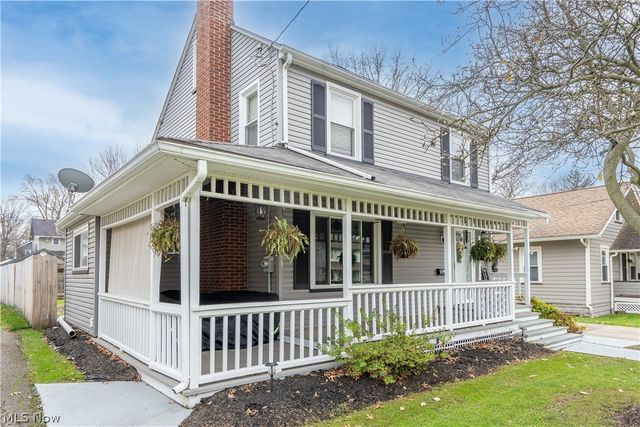 1524 Hollywood Street NE, Warren, OH 44483