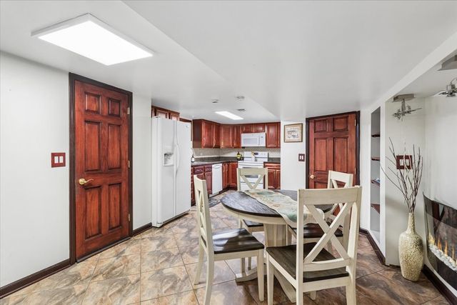 4935 N Canfield Avenue, Norridge, IL 60706
