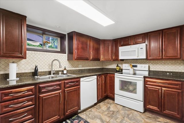 4935 N Canfield Avenue, Norridge, IL 60706
