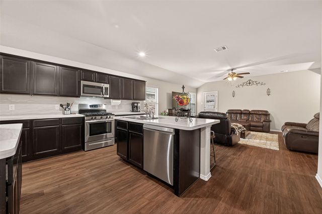 15423 Arce Rojo Street, Channelview, TX 77530