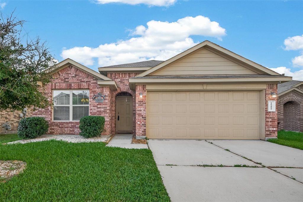 15423 Arce Rojo Street, Channelview, TX 77530