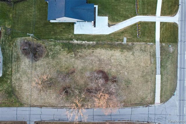 D Rochester Rd, Rochester Hills, MI 48307