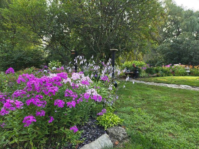 407 8th Street SW, Plainview, MN 55964