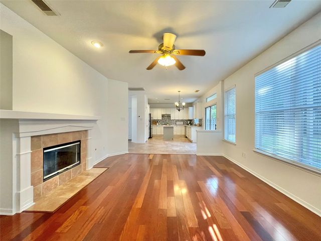 11 Dalea Place, The Woodlands, TX 77382