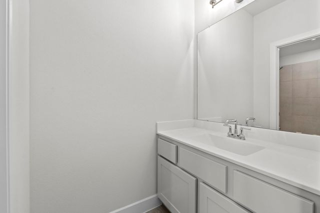 301 Sheepdog DR, Liberty Hill, TX 78642