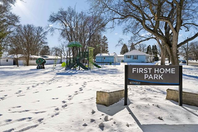 1300 SW 4th Avenue, Waverly, IA 50677