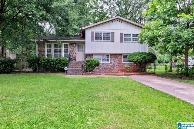 1713 SERENE CIRCLE, Center Point, AL 35215