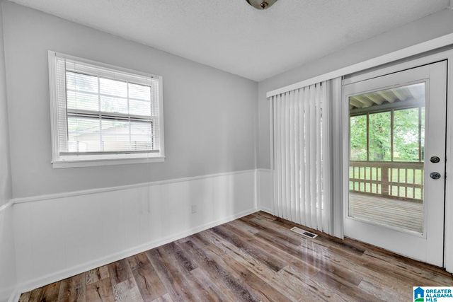 1713 SERENE CIRCLE, Center Point, AL 35215