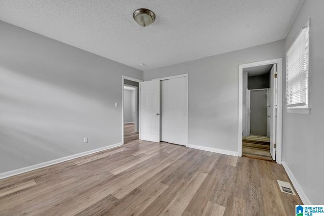 1713 SERENE CIRCLE, Center Point, AL 35215