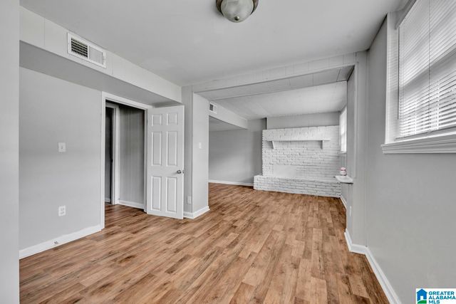 1713 SERENE CIRCLE, Center Point, AL 35215
