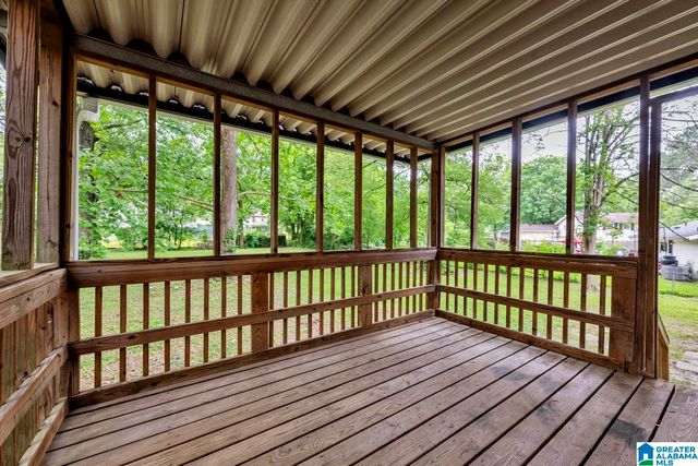 1713 SERENE CIRCLE, Center Point, AL 35215