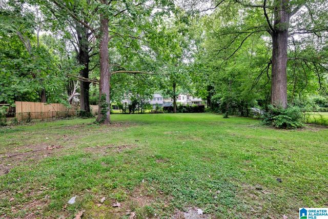 1713 SERENE CIRCLE, Center Point, AL 35215