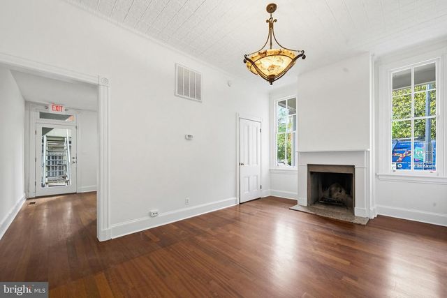 400 7TH ST SE, Washington, DC 20003