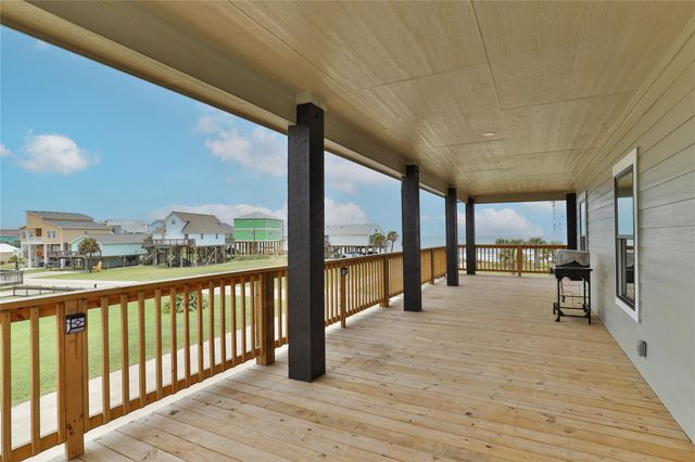 13031 Jolly Roger Drive, Freeport, TX 77541