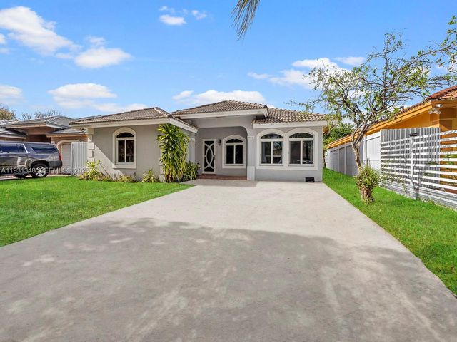 1851 NW 206th St, Miami Gardens, FL 33056