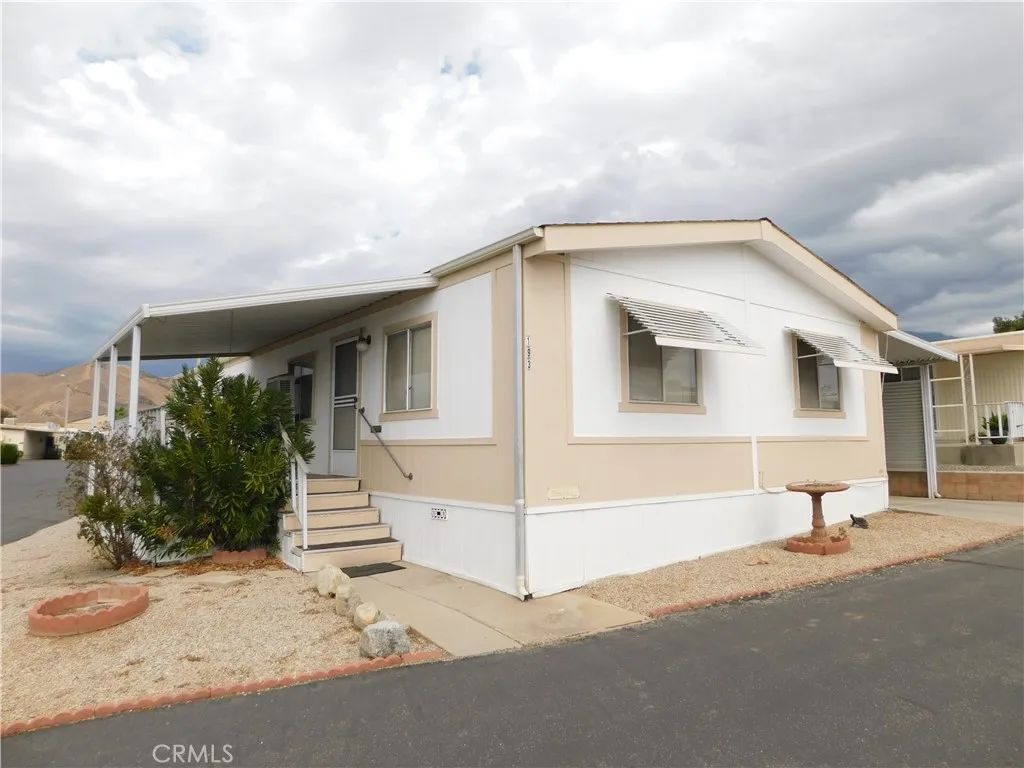 12220 5th 193, Yucaipa, CA 92399