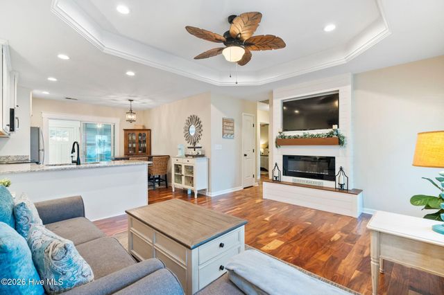 153 NE 19th Street, Oak Island, NC 28465