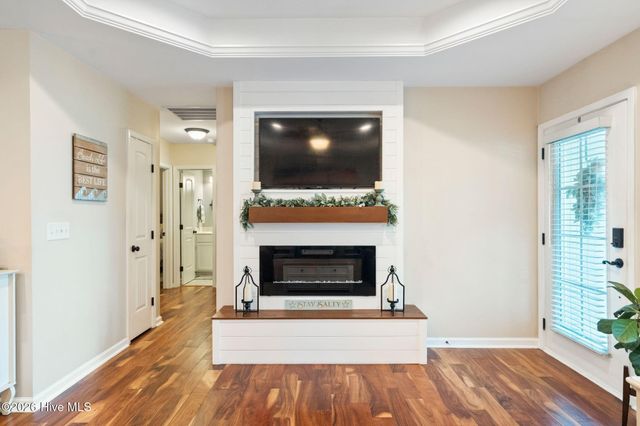 153 NE 19th Street, Oak Island, NC 28465