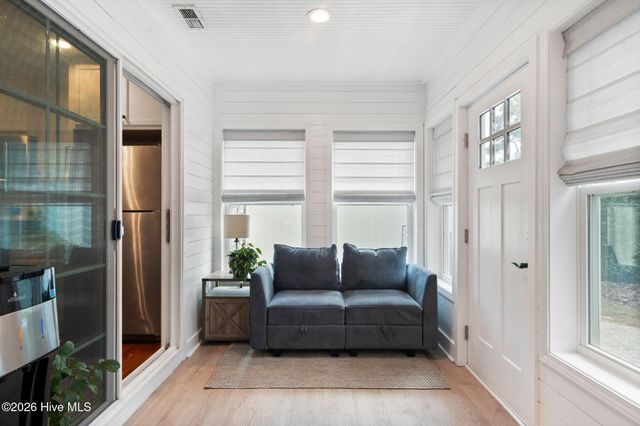 153 NE 19th Street, Oak Island, NC 28465