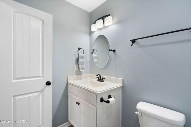 153 NE 19th Street, Oak Island, NC 28465