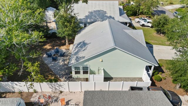 153 NE 19th Street, Oak Island, NC 28465