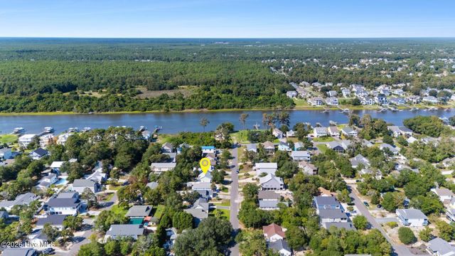 153 NE 19th Street, Oak Island, NC 28465