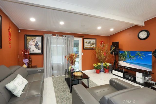 9802 Chanticleer, Anaheim, CA 92804