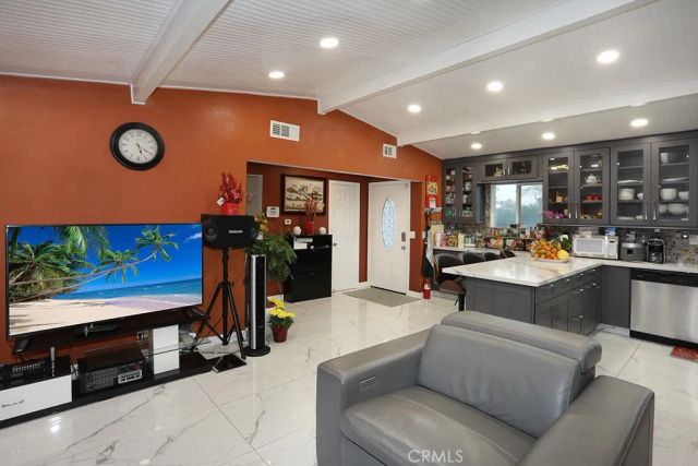 9802 Chanticleer, Anaheim, CA 92804