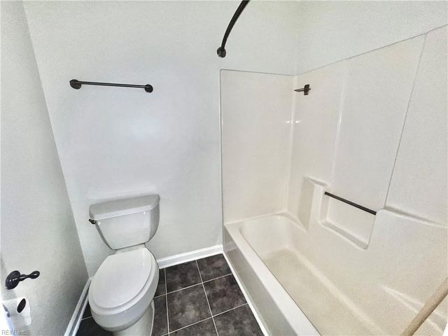 3062 Cape Henry CT, Virginia Beach, VA 23451