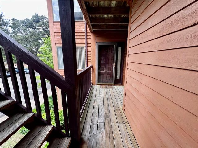 3062 Cape Henry CT, Virginia Beach, VA 23451