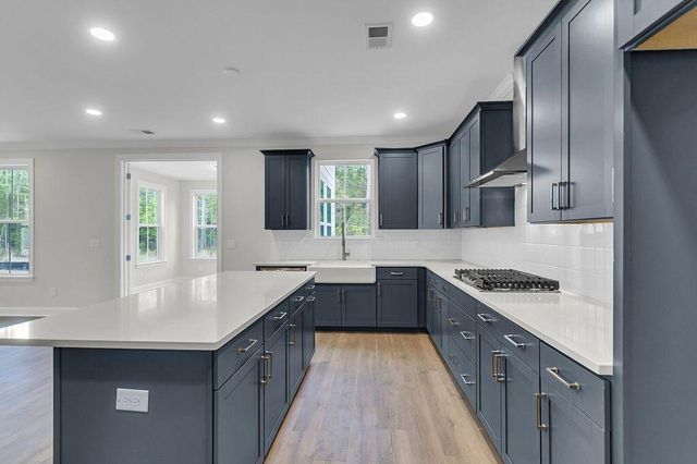 2067 Kings River Trail, Hollywood, SC 29449