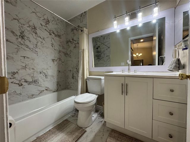 7249 PARKSIDE VILLAS DRIVE N, St Petersburg, FL 33709