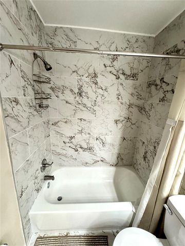 7249 PARKSIDE VILLAS DRIVE N, St Petersburg, FL 33709